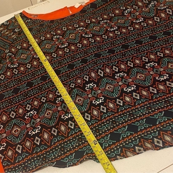 UMGEE Cover Up Women’s Orange Back Sheer Buttons Top Size L Cap Sleeves - Picture 9 of 9